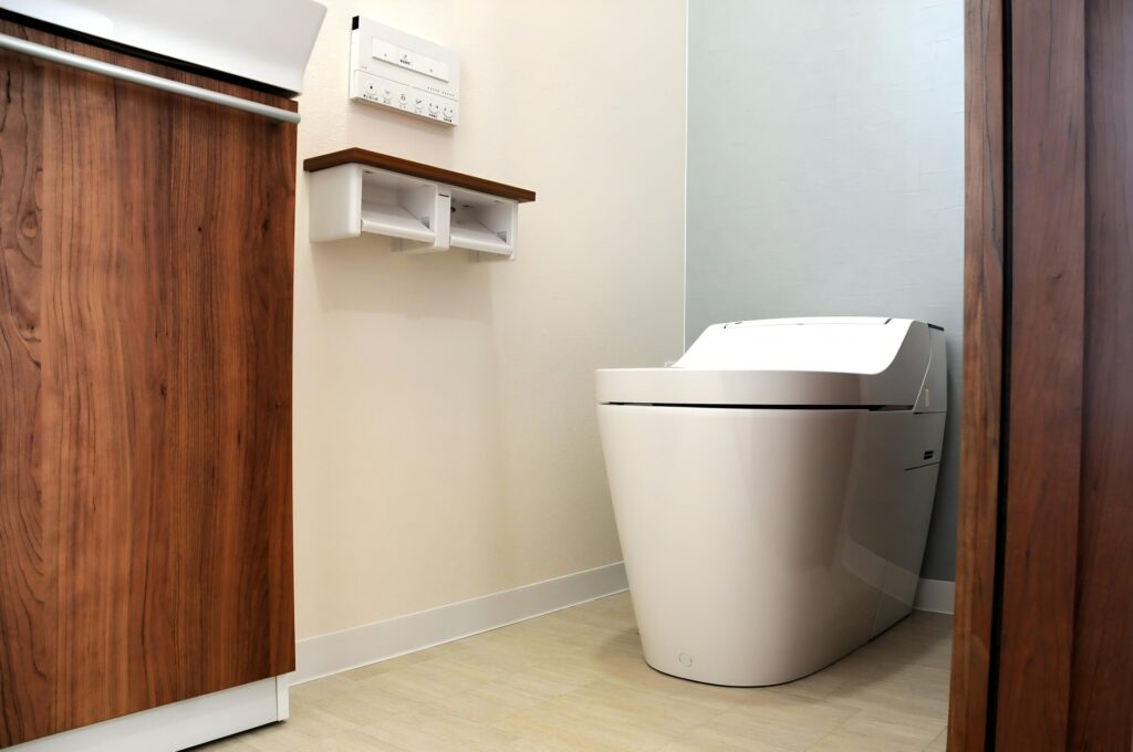 トイレ
リフォ－ム